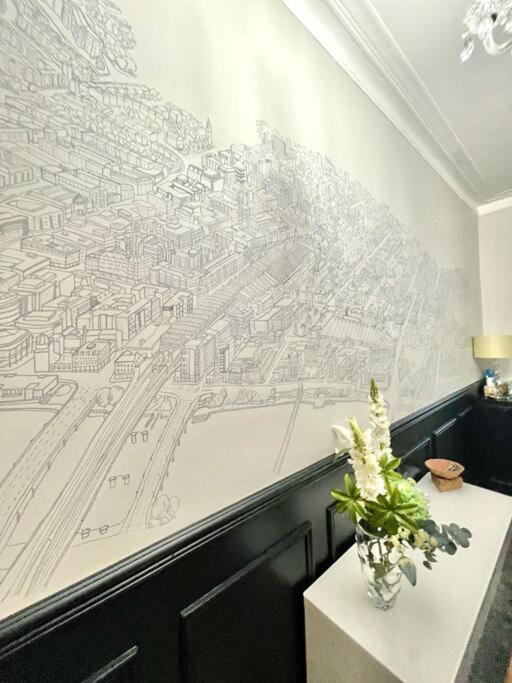 Traditional Apt Close To City Centre & Hampden กลาสโกว์ ภายนอก รูปภาพ